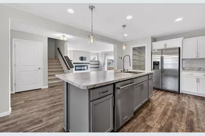 976 Griffin Way, DeForest, WI 53532 - Photo 7