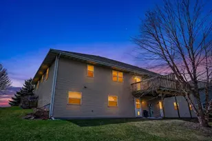 1818 Fjord Pass, Mount Horeb, WI 53572 - Photo 9