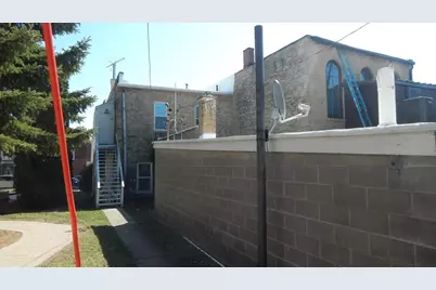 210 N Iowa Street, Ridgeville, WI 53533 - Photo 3