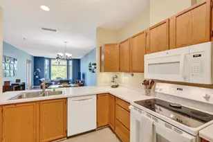 301 Harbour Town Dr, Madison, WI 53717 - Photo 11