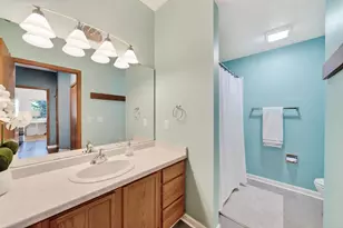 301 Harbour Town Dr, Madison, WI 53717 - Photo 23