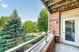 301 Harbour Town Dr, Madison, WI 53717 - Photo 27