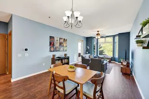 301 Harbour Town Dr, Madison, WI 53717 - Photo 15