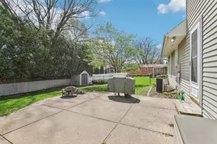 5604 Maldwyn Ln, Madison, WI 53716 - Photo 67