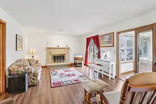5604 Maldwyn Ln, Madison, WI 53716 - Photo 5