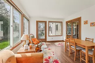 5604 Maldwyn Ln, Madison, WI 53716 - Photo 15