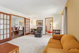 5604 Maldwyn Ln, Madison, WI 53716 - Photo 11
