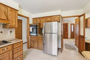 5604 Maldwyn Ln, Madison, WI 53716 - Photo 25