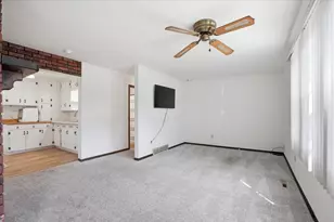 209 Shuman St, Verona, WI 53593 - Photo 15