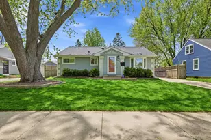 1821 Manley St, Madison, WI 53704 - Photo 3
