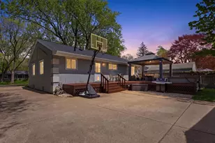 1821 Manley St, Madison, WI 53704 - Photo 41