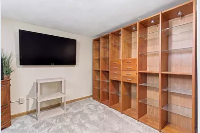 1821 Manley Street, Madison, WI 53704 - Photo 33