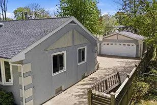 1821 Manley St, Madison, WI 53704 - Photo 37