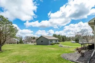 N6008 Forest Ridge Rd, Green Lake, WI 54941 - Photo 7