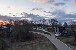 4965 Championship Cir, Waunakee, WI 53597 - Photo 81