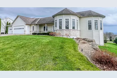 1106 21st Street, Baraboo, WI 53913 - Photo 1