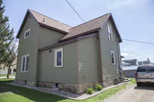 886 N Central Ave, Richland Center, WI 53581 - Photo 5