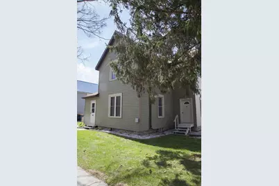 886 Central Avenue, Richland Center, WI 53581 - Photo 3