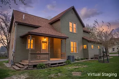 886 N Central Avenue, Richland Center, WI 53581 - Photo 1