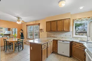 309 King St, Stoughton, WI 53589 - Photo 17