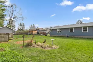 309 King St, Stoughton, WI 53589 - Photo 41