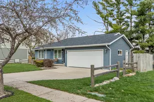 309 King St, Stoughton, WI 53589 - Photo 45