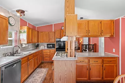 6030 Mill Avenue, Wisconsin Rapids, WI 54494 - Photo 9