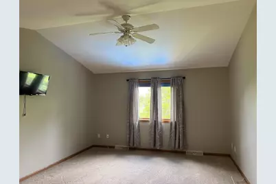1045 Saddle Ridge, Portage, WI 53901 - Photo 17