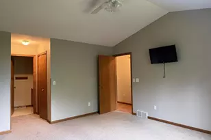 1045 Saddle Ridge, Portage, WI 53901 - Photo 17