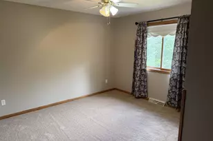1045 Saddle Ridge, Portage, WI 53901 - Photo 21