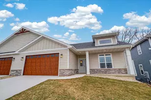 6485 Ridge View Way, DeForest, WI 53532 - Photo 3