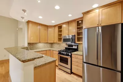 360 W Washington Avenue #105, Madison, WI 53703 - Photo 3