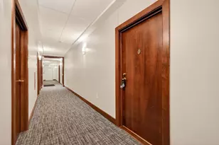 360 W Washington Ave, Madison, WI 53703 - Photo 35