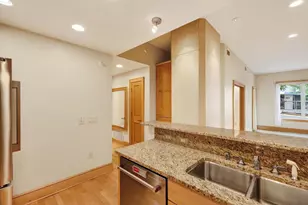 360 W Washington Ave, Madison, WI 53703 - Photo 17