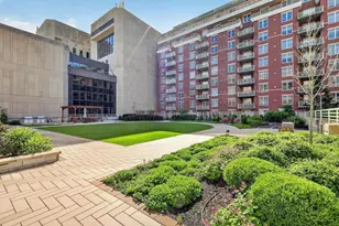 360 W Washington Ave, Madison, WI 53703 - Photo 59