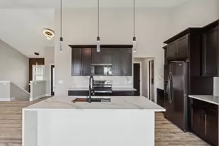 224 Falcon Ct, Sauk City, WI 53583 - Photo 15