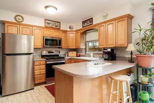 718 Crist Rd, Beloit, WI 53511 - Photo 5