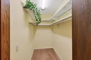 6401 Bridge Rd, Madison, WI 53713 - Photo 27