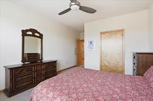 555 S Midvale Blvd, Madison, WI 53711 - Photo 15