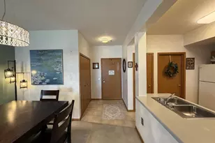 301 Harbour Town Dr, Madison, WI 53717 - Photo 11