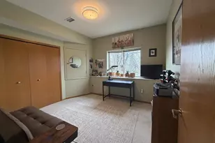 301 Harbour Town Dr, Madison, WI 53717 - Photo 21
