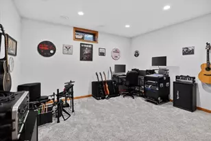 6104 Brunet Island Ct, Mcfarland, WI 53558 - Photo 47