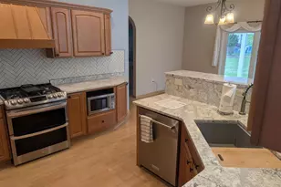6104 Brunet Island Ct, Mcfarland, WI 53558 - Photo 21