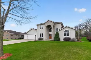 6104 Brunet Island Ct, Mcfarland, WI 53558 - Photo 3