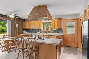 1037 S Archers Way, Nekoosa, WI 54457 - Photo 5