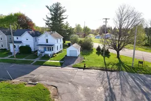 501 16th Ave, Monroe, WI 53566 - Photo 5