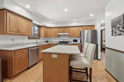 630 Bob's Drive, Plover, WI 54467 - Photo 9