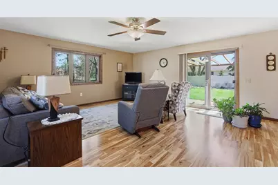 630 Bob's Drive, Plover, WI 54467 - Photo 17