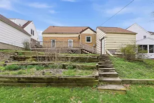 612 W Mackie St, Beaver Dam, WI 53916 - Photo 25