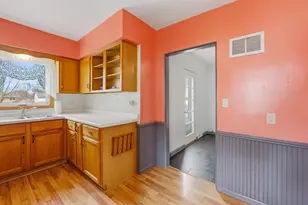 612 W Mackie St, Beaver Dam, WI 53916 - Photo 17